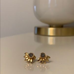 Flower earrings